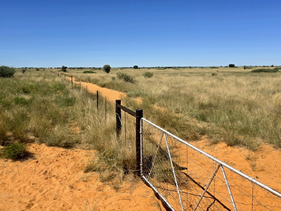Commercial Property for Sale in Olifantshoek Rural Northern Cape